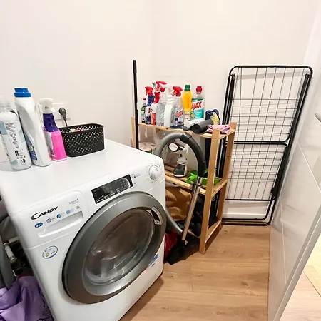 Sunset House * 米尼赞海滩