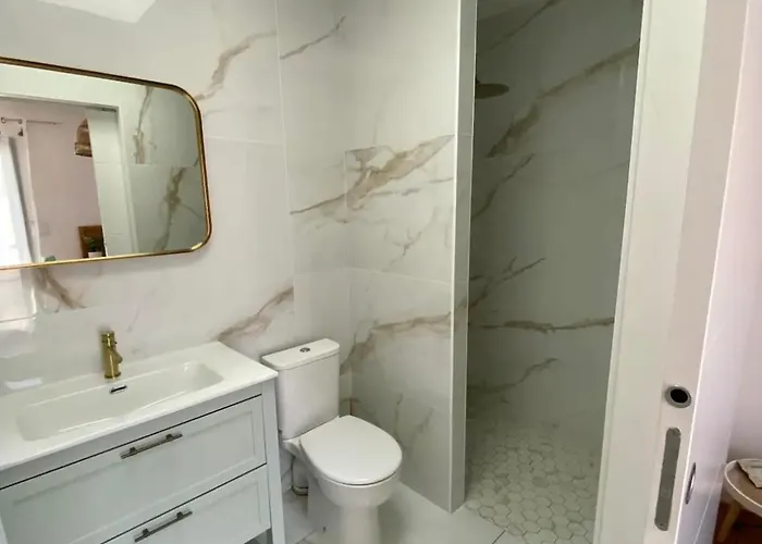 Sunset House 펜션 미미장플라즈